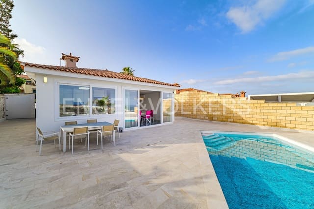 4 soveværelse Villa til salg i Costa Adeje, Adeje med swimmingpool - € 2.350.000 (Ref: 9603022)