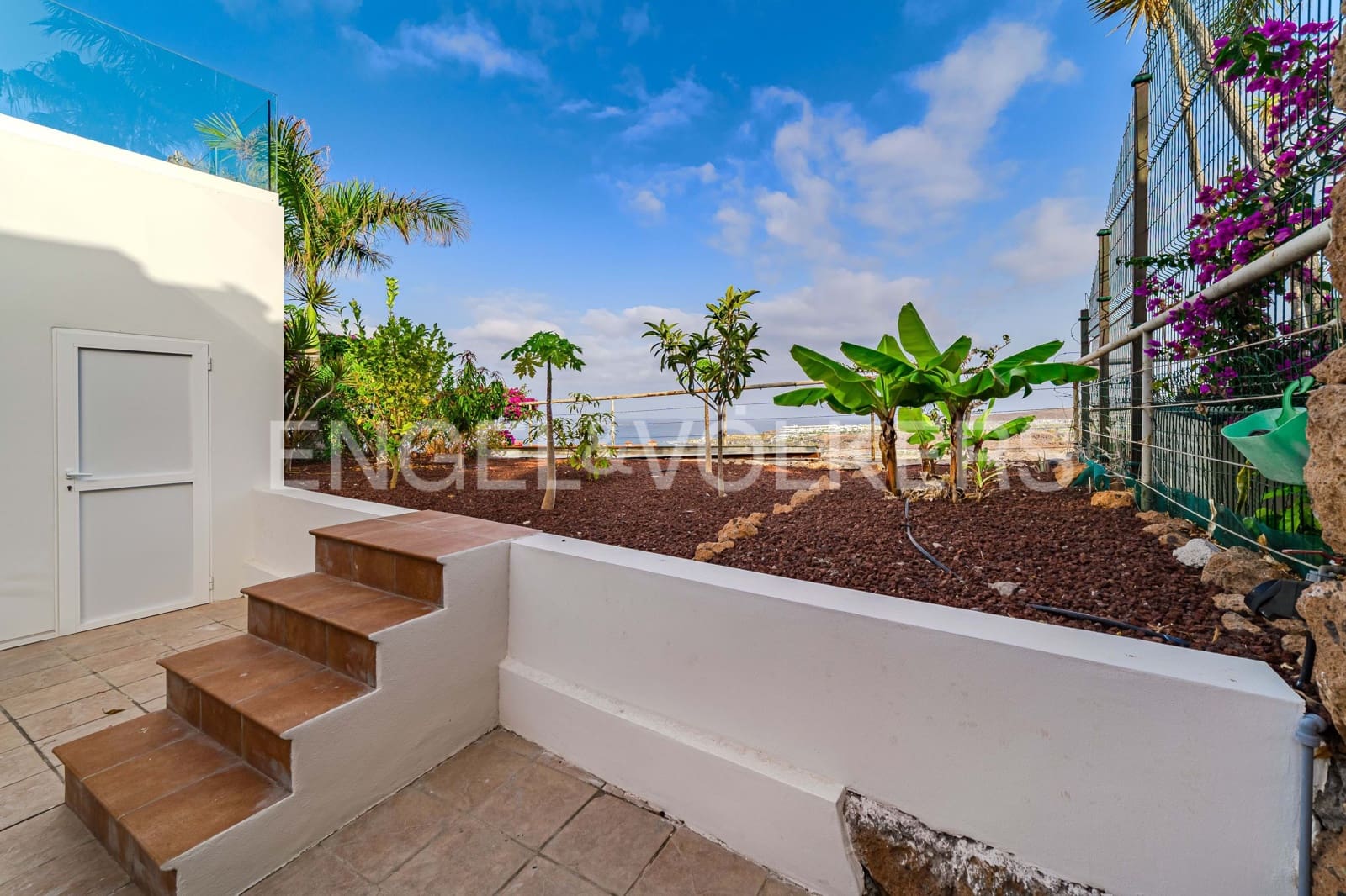 4 chambre Villa/Maison à vendre à Costa Adeje avec piscine - 2 350 000 € (Ref: 9603022)