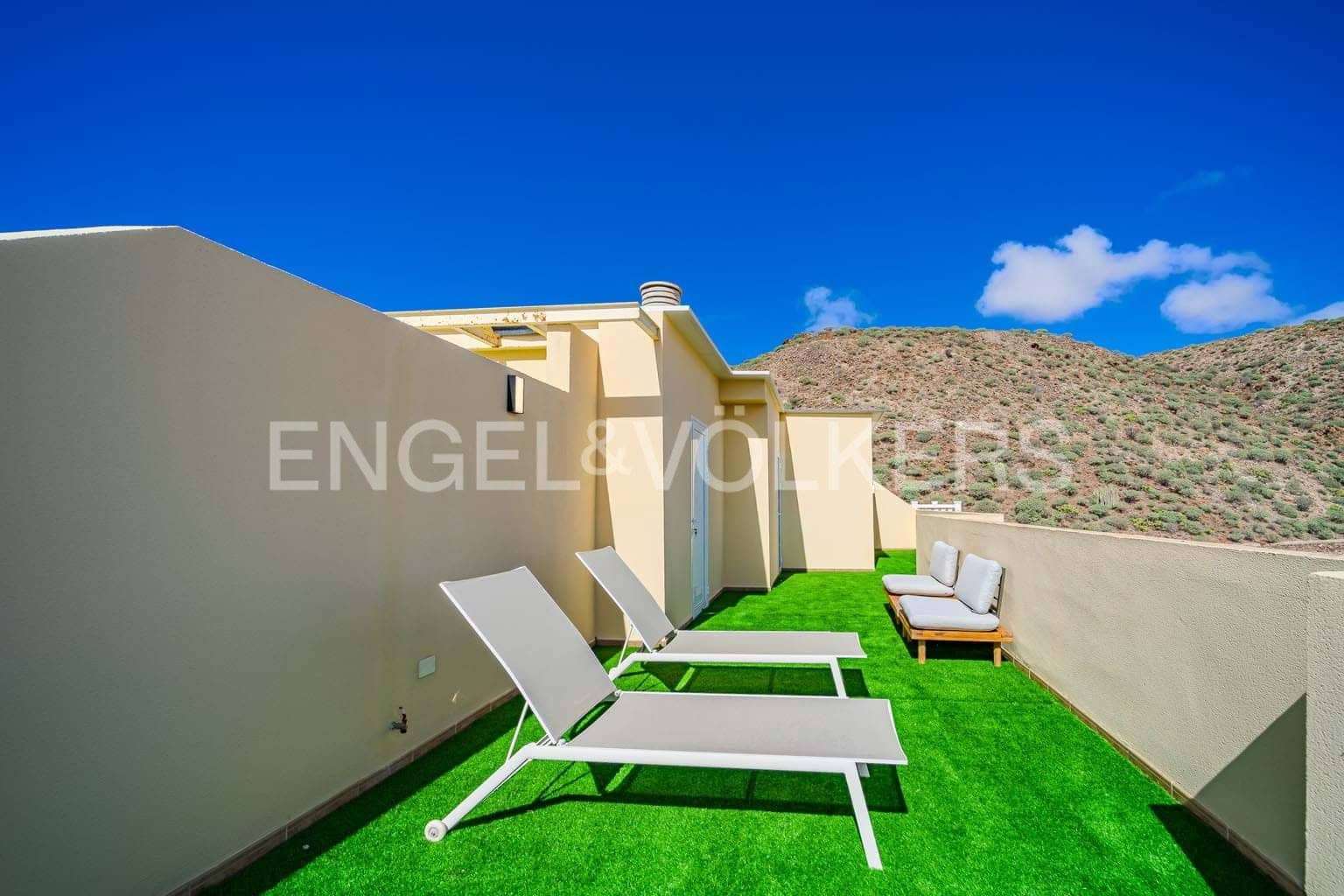 3 bedroom Apartment for sale in Palm-Mar with pool - € 400,000 (Ref: 9611891)