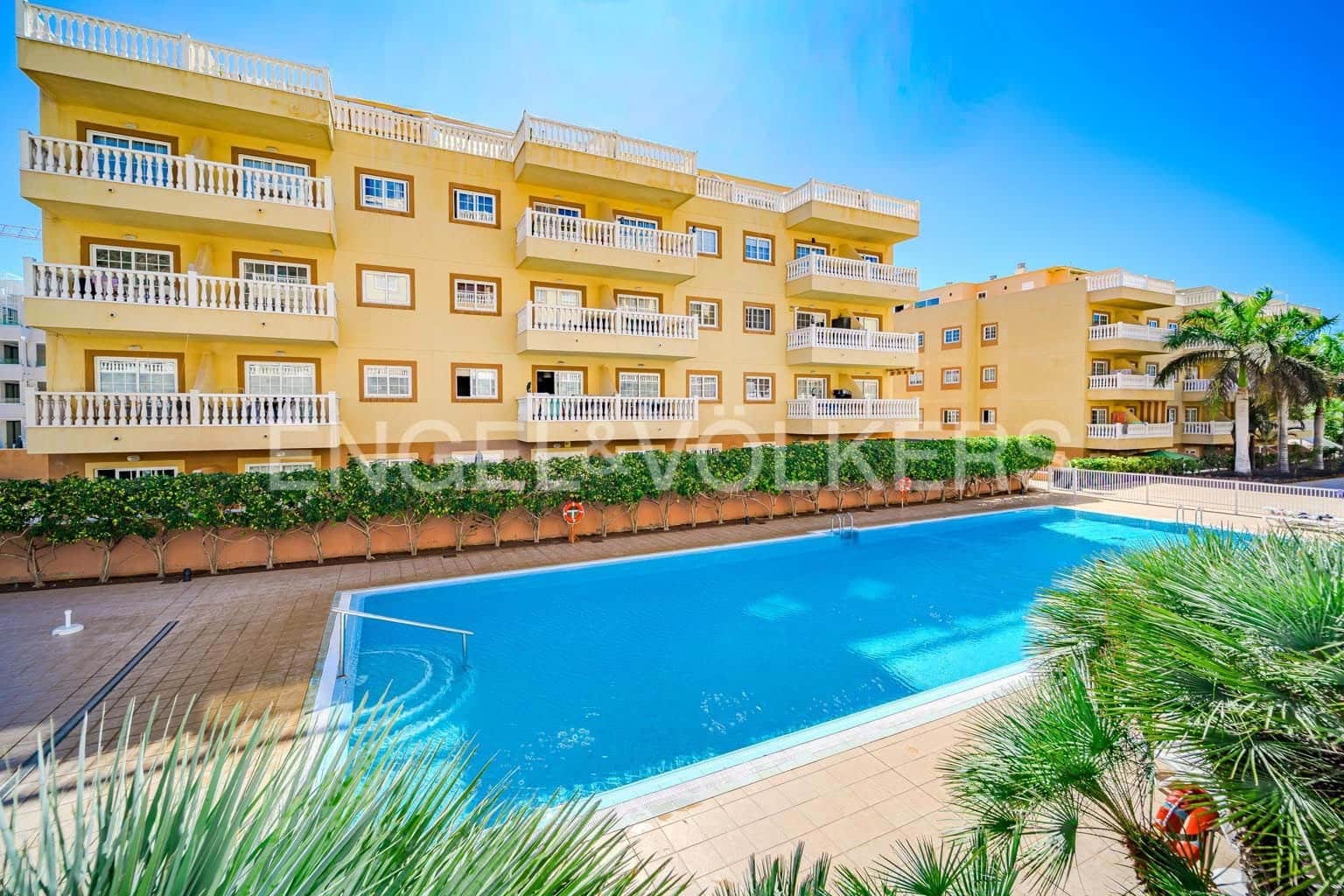3 bedroom Apartment for sale in Palm-Mar with pool - € 400,000 (Ref: 9611891)