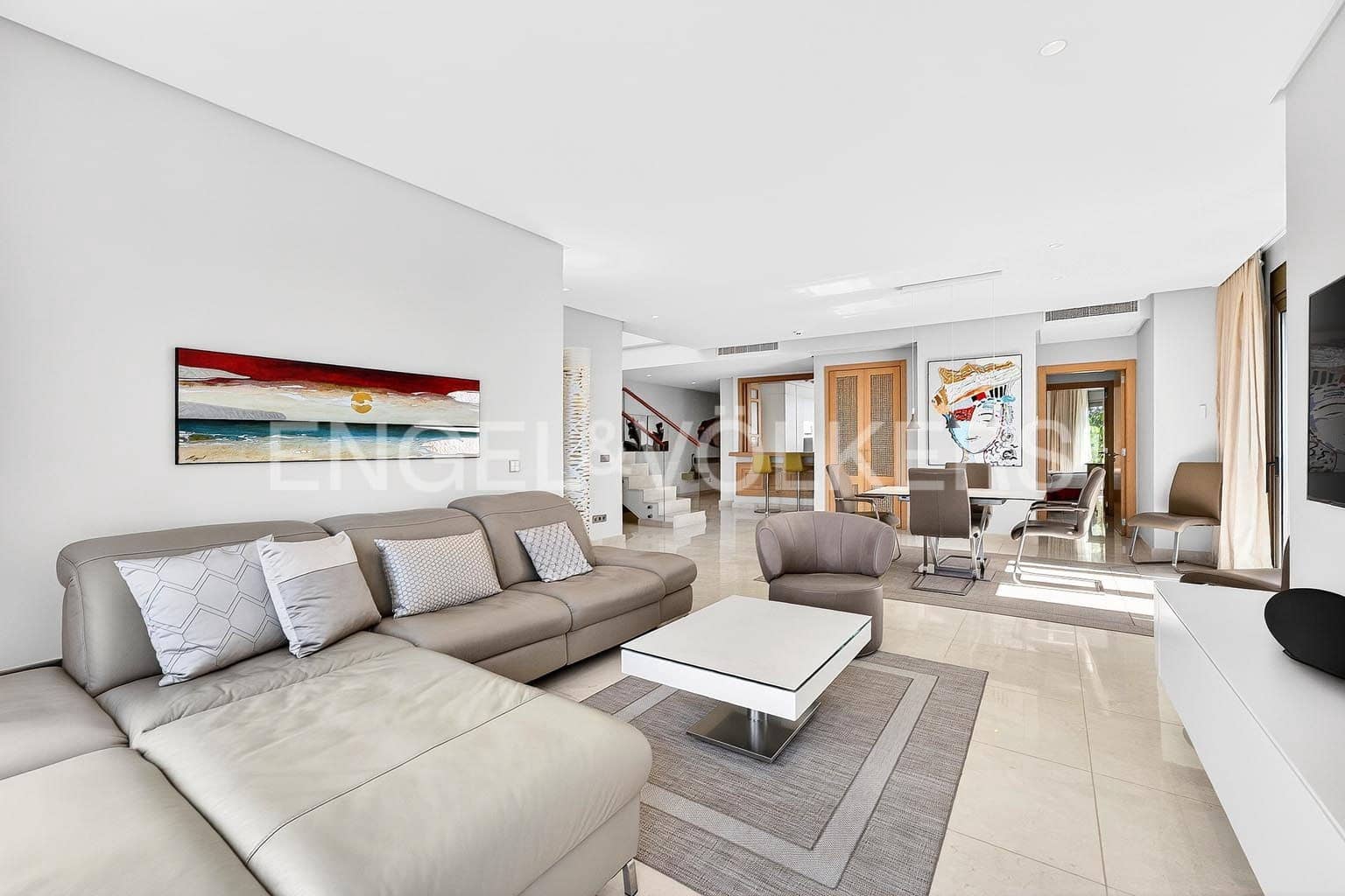 3 bedroom Apartment for sale in Playa San Juan with pool - € 2,249,000 (Ref: 9616827)