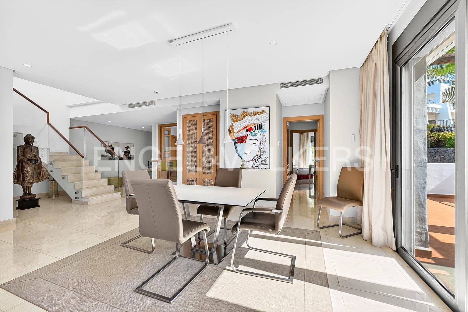 3 bedroom Apartment for sale in Playa San Juan with pool - € 2,249,000 (Ref: 9616827)