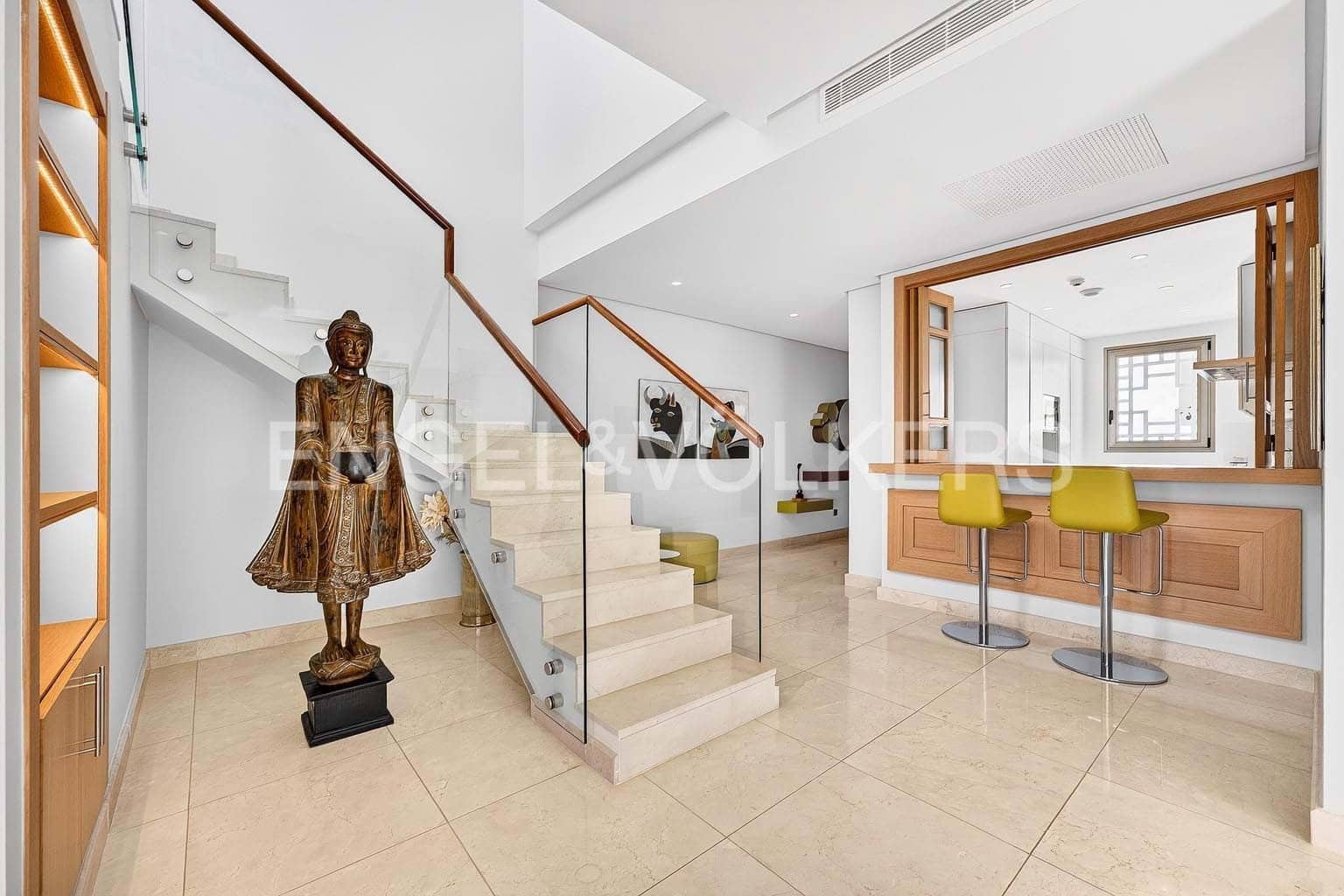 3 bedroom Apartment for sale in Playa San Juan with pool - € 2,249,000 (Ref: 9616827)