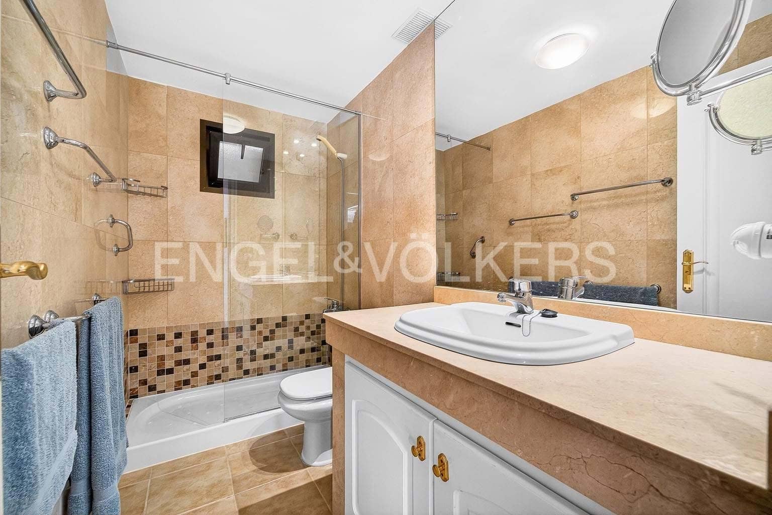 2 chambre Appartement à vendre à Callao Salvaje avec piscine garage - 448 000 € (Ref: 9641027)