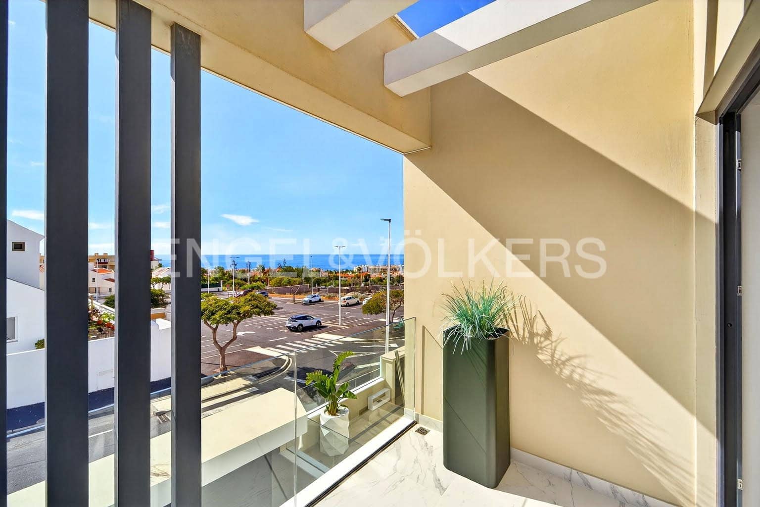 4 soverom Villa til salgs i El Madronal med svømmebasseng garasje - € 3 500 000 (Ref: 9641028)