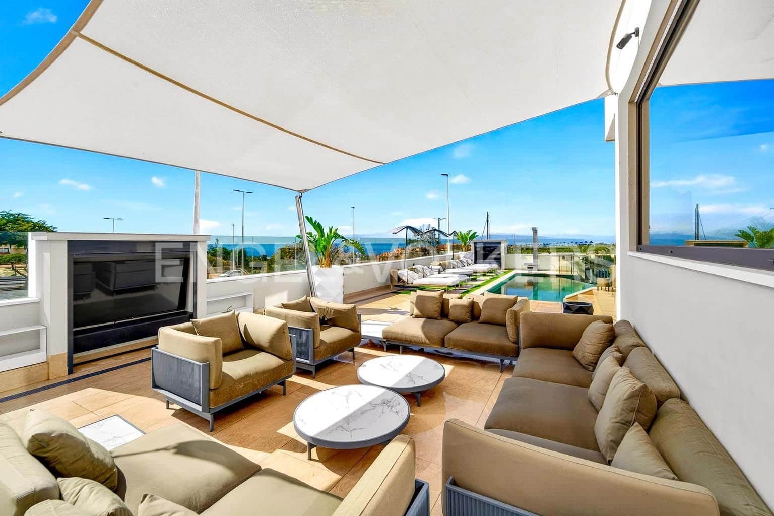 4 soverom Villa til salgs i El Madronal med svømmebasseng garasje - € 3 500 000 (Ref: 9641028)