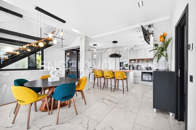 4 soverom Villa til salgs i El Madroñal, Adeje med svømmebasseng garasje - € 3 500 000 (Ref: 9641028)