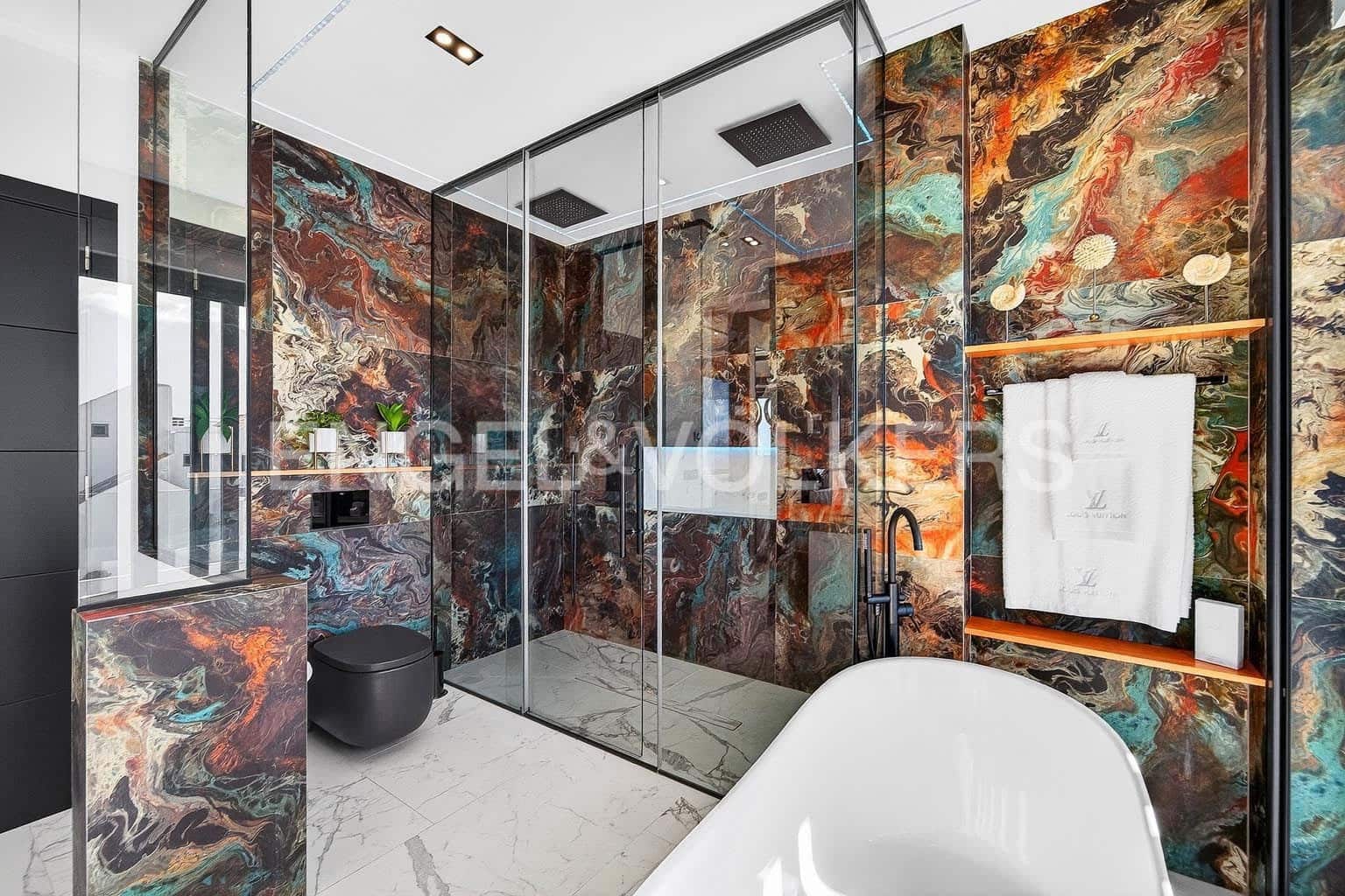 4 soverom Villa til salgs i El Madronal med svømmebasseng garasje - € 3 500 000 (Ref: 9641028)