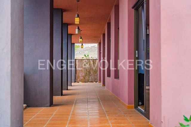 4 sovrum Villa till salu i Guía de Isora - 720 000 € (Ref: 9652351)