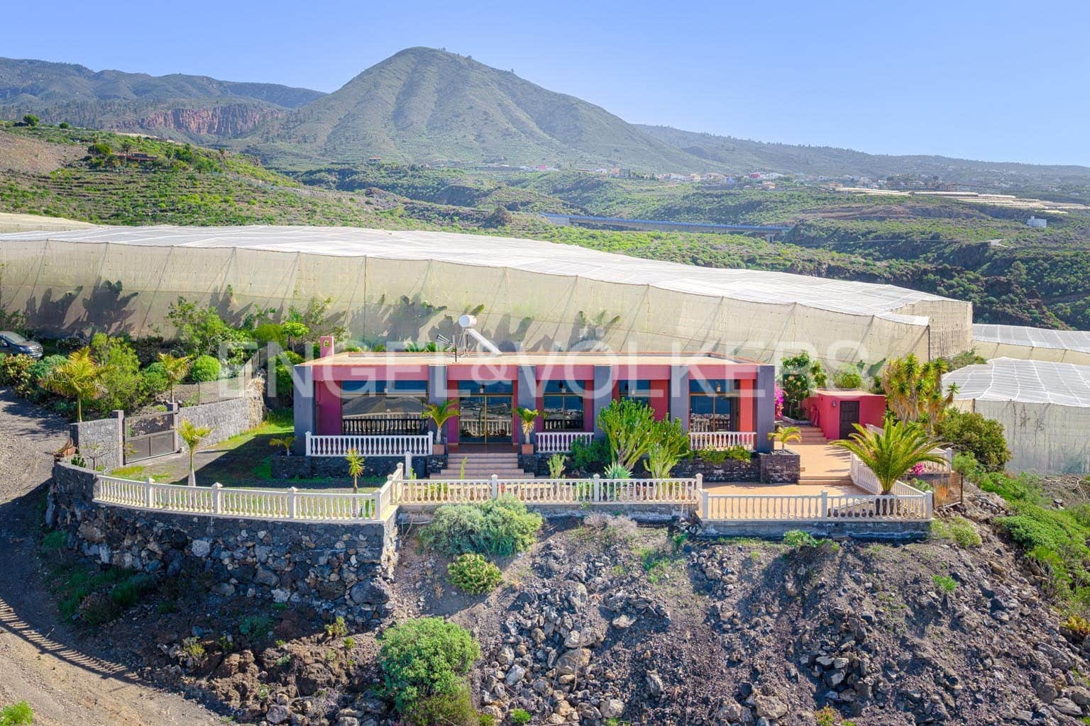 4 sovrum Villa till salu i Guia de Isora - 720 000 € (Ref: 9652351)