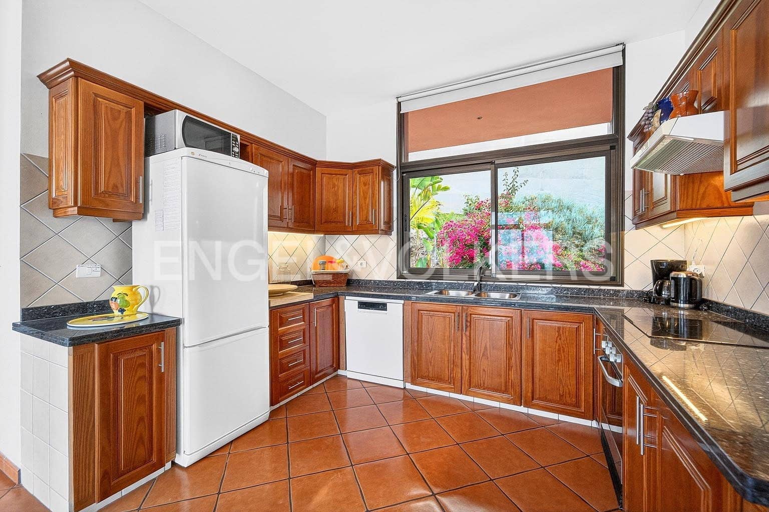 4 sovrum Villa till salu i Guia de Isora - 720 000 € (Ref: 9652351)