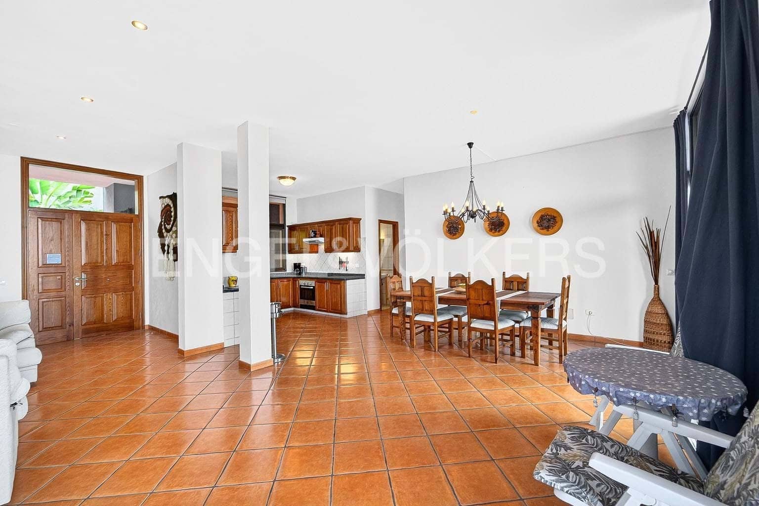 4 sovrum Villa till salu i Guia de Isora - 720 000 € (Ref: 9652351)