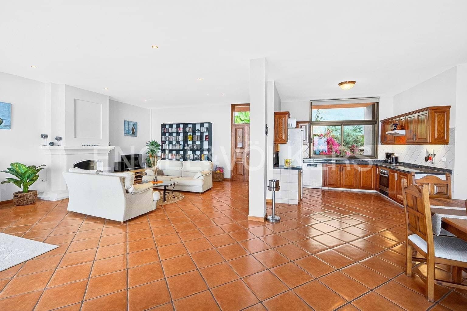 4 sovrum Villa till salu i Guia de Isora - 720 000 € (Ref: 9652351)