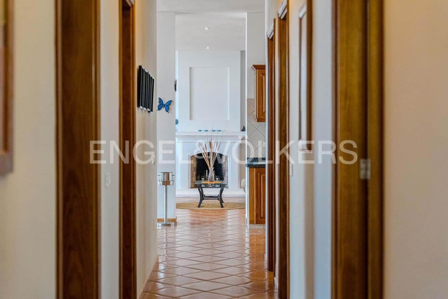 4 sovrum Villa till salu i Guia de Isora - 720 000 € (Ref: 9652351)