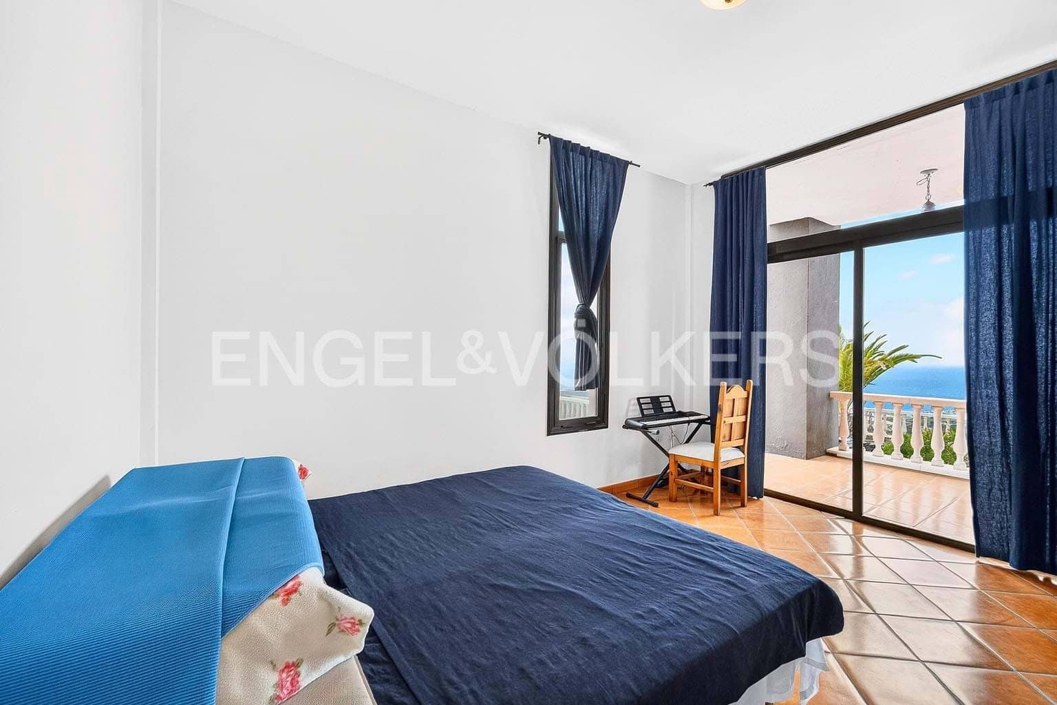 4 sovrum Villa till salu i Guia de Isora - 720 000 € (Ref: 9652351)