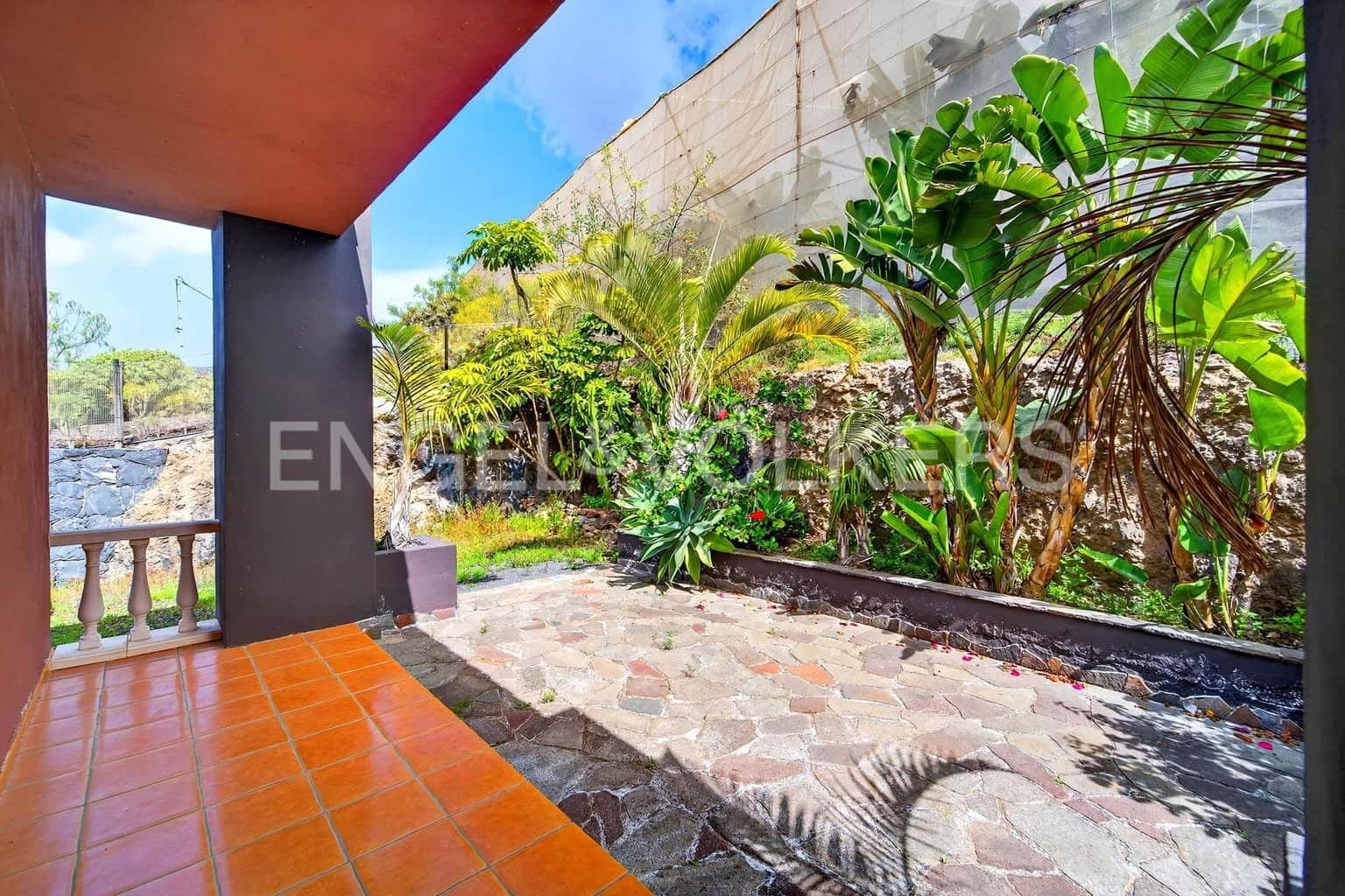 4 sovrum Villa till salu i Guia de Isora - 720 000 € (Ref: 9652351)