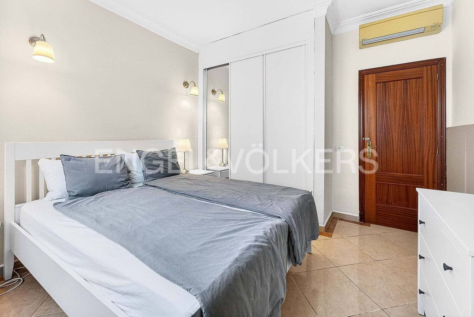 5 soveværelse Villa til salg i Los Gigantes med swimmingpool - € 1.285.000 (Ref: 9667191)