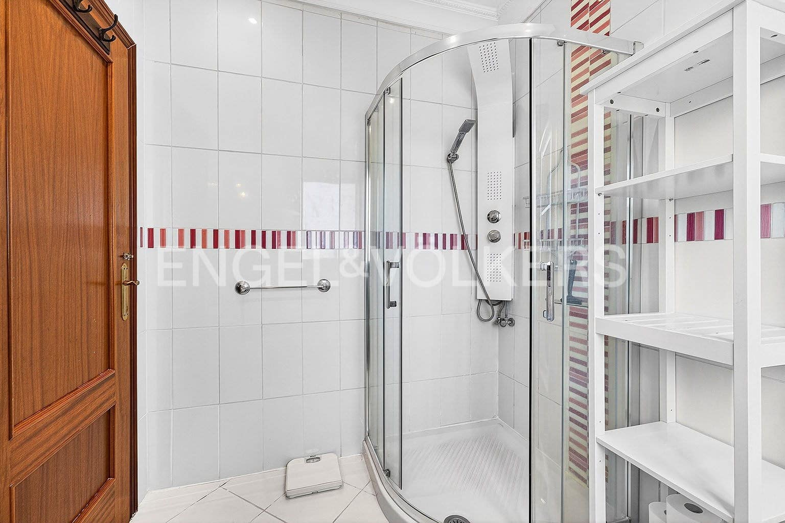 5 soveværelse Villa til salg i Los Gigantes med swimmingpool - € 1.285.000 (Ref: 9667191)