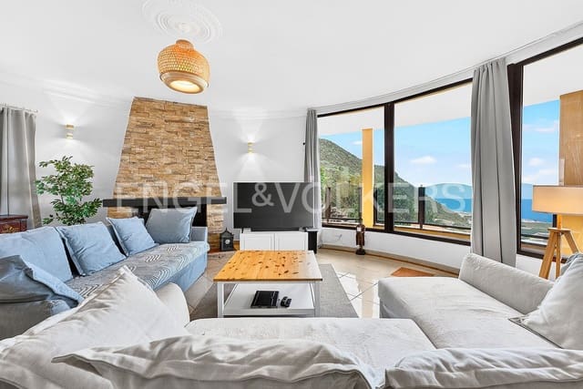 5 soveværelse Villa til salg i Los Gigantes, Santiago del Teide med swimmingpool - € 1.285.000 (Ref: 9667191)