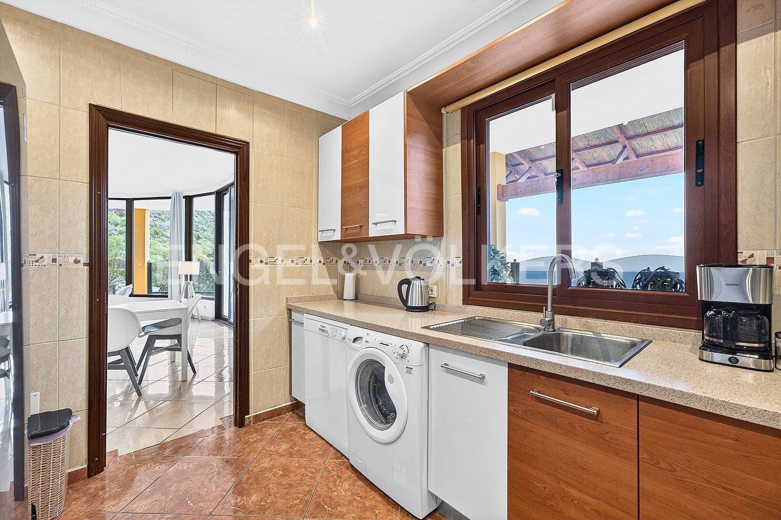 5 soveværelse Villa til salg i Los Gigantes med swimmingpool - € 1.285.000 (Ref: 9667191)