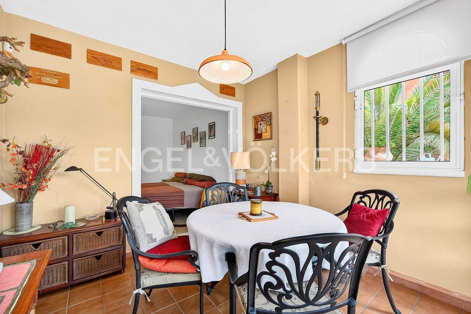 2 slaapkamer Appartement te koop in Callao Salvaje met zwembad - € 380.000 (Ref: 9687627)