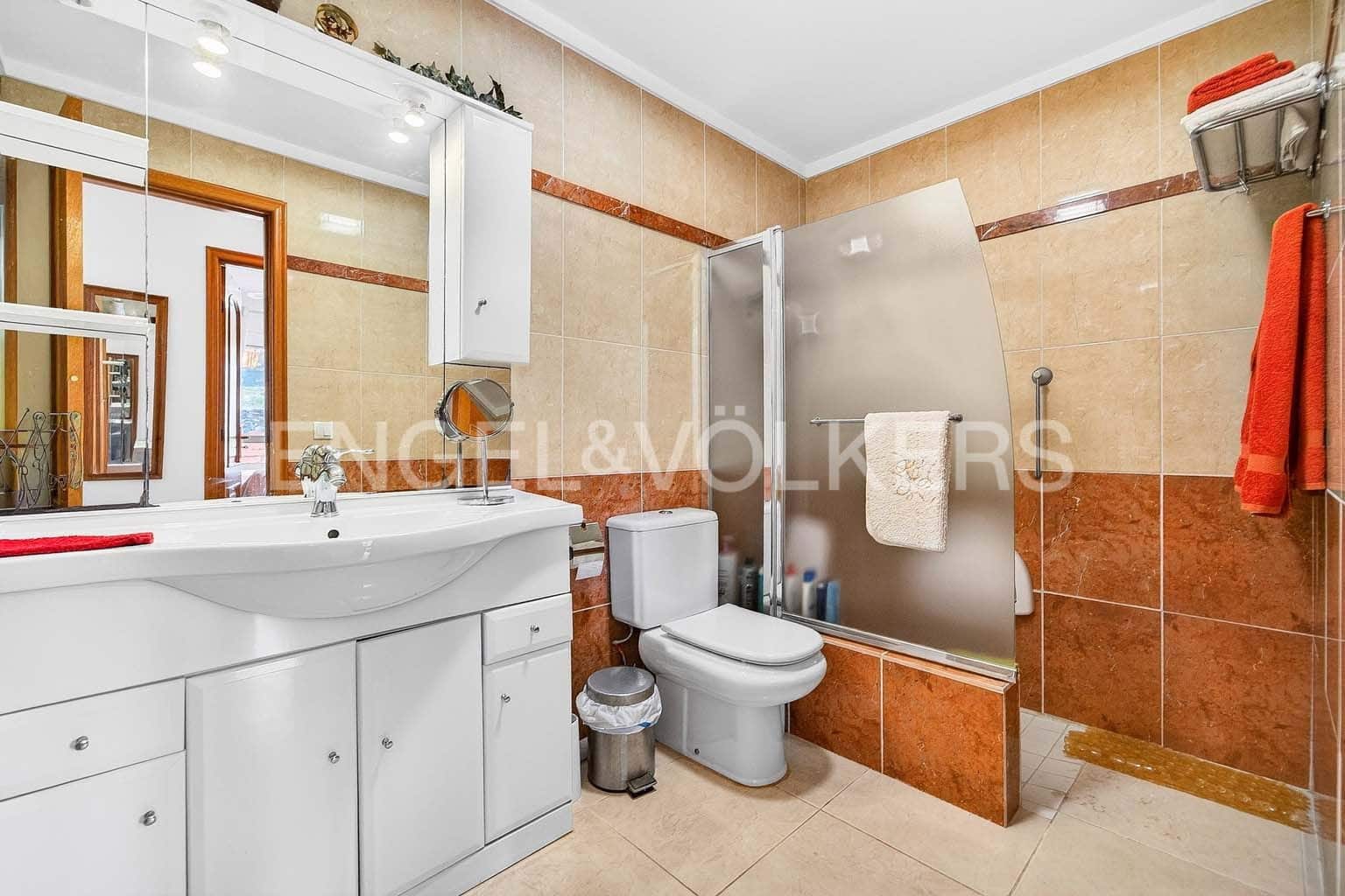 2 slaapkamer Appartement te koop in Callao Salvaje met zwembad - € 380.000 (Ref: 9687627)