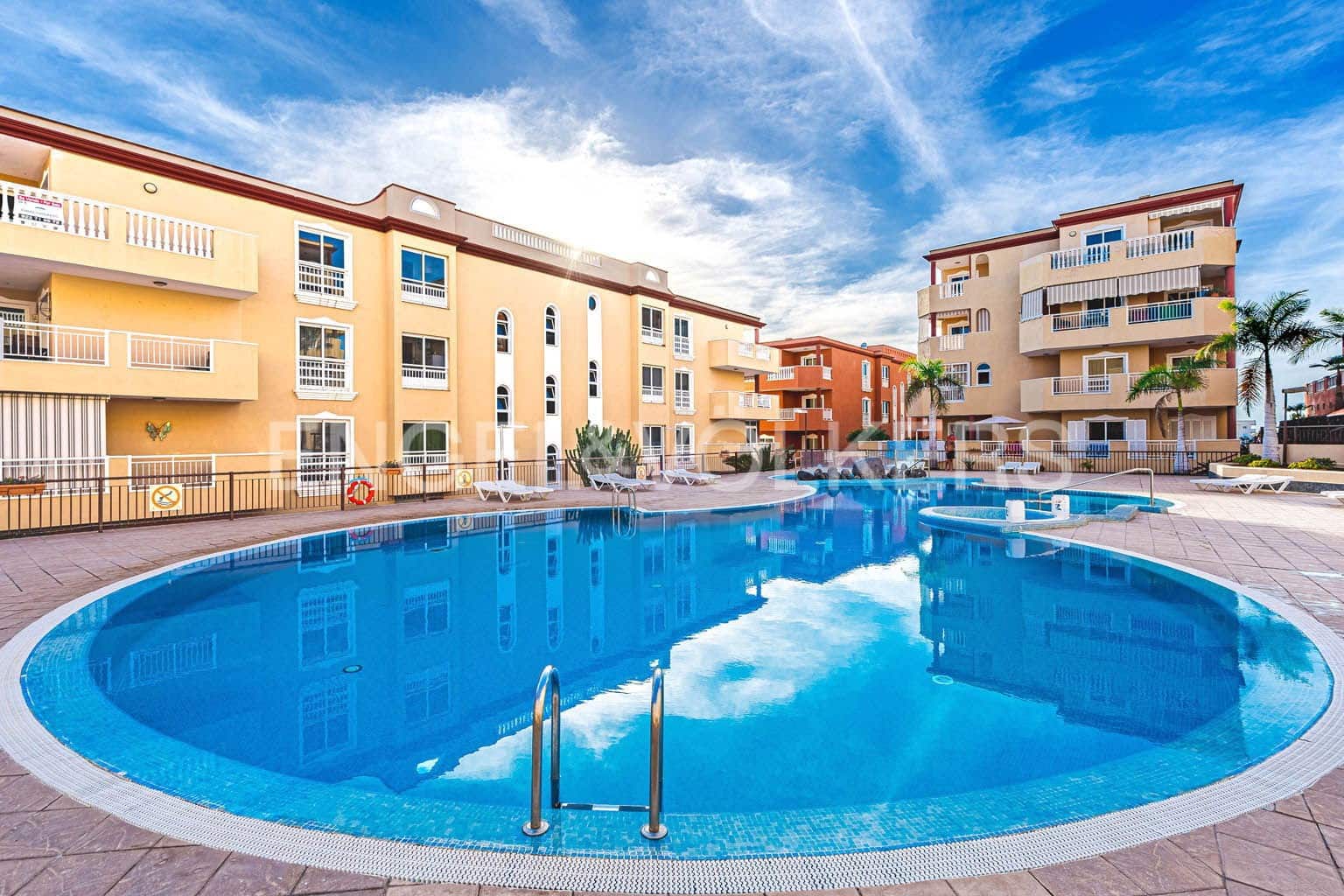 2 slaapkamer Appartement te koop in Callao Salvaje met zwembad - € 380.000 (Ref: 9687627)