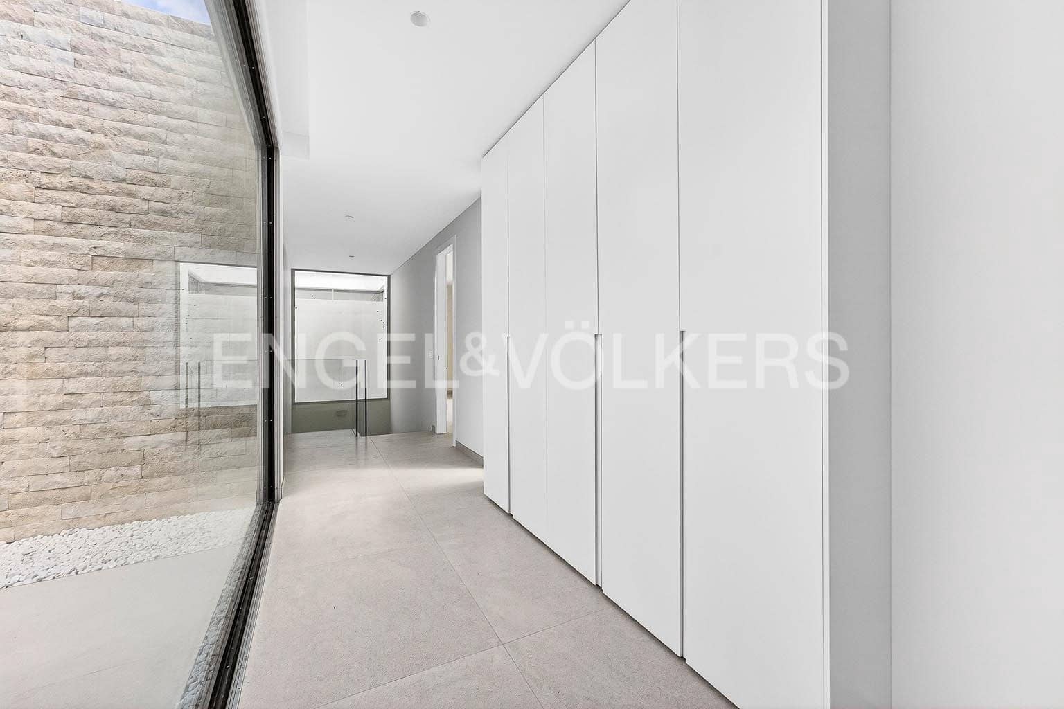 Chalet de 4 habitaciones en Costa Adeje en venta con piscina - 1.980.000 € (Ref: 9699247)