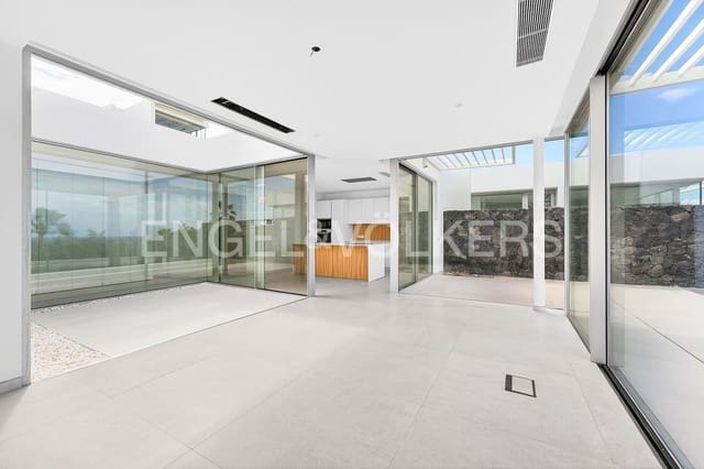 4 camera da letto Villa in vendita in Costa Adeje, Adeje con piscina - 1.980.000 € (Rif: 9699247)