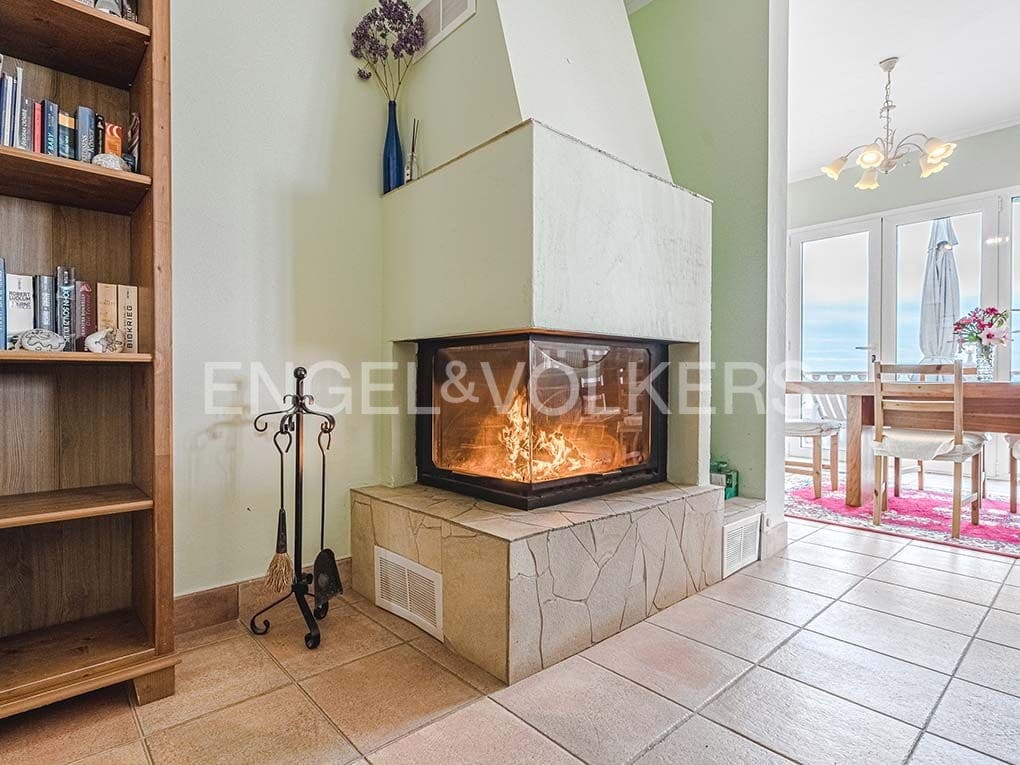 3 bedroom Villa for sale in Guia de Isora with pool garage - € 1,090,000 (Ref: 9699248)