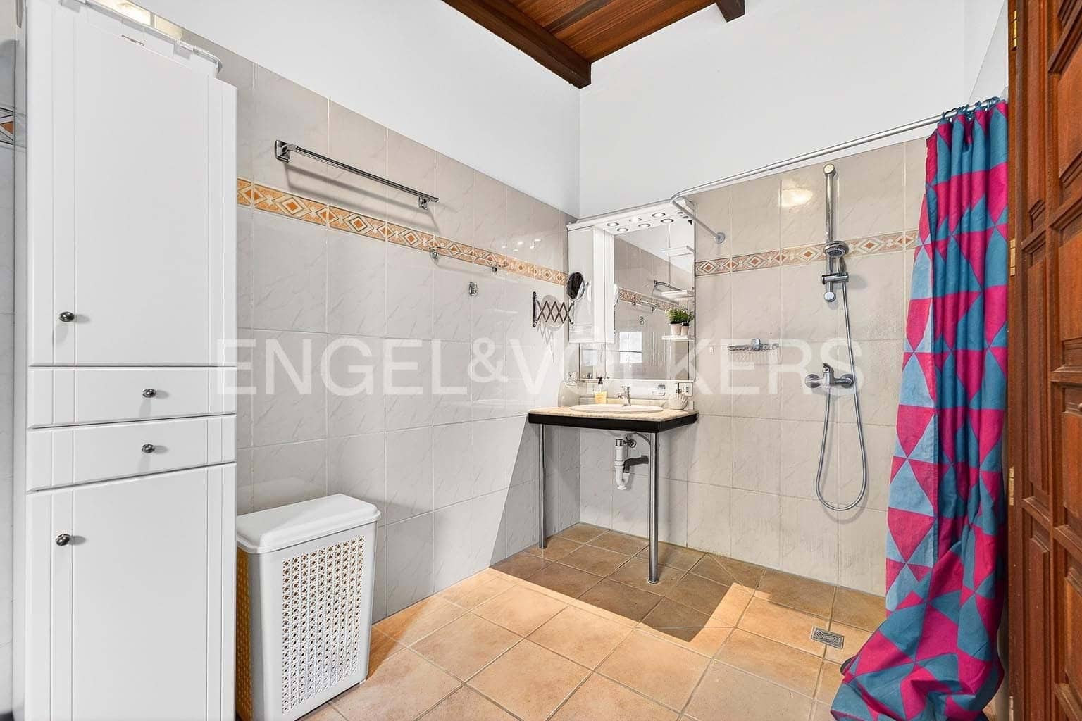 7 makuuhuone Huvila myytävänä paikassa Los Menores mukana uima-altaan 
autotalli - 1 490 000 € (Ref: 9715456)