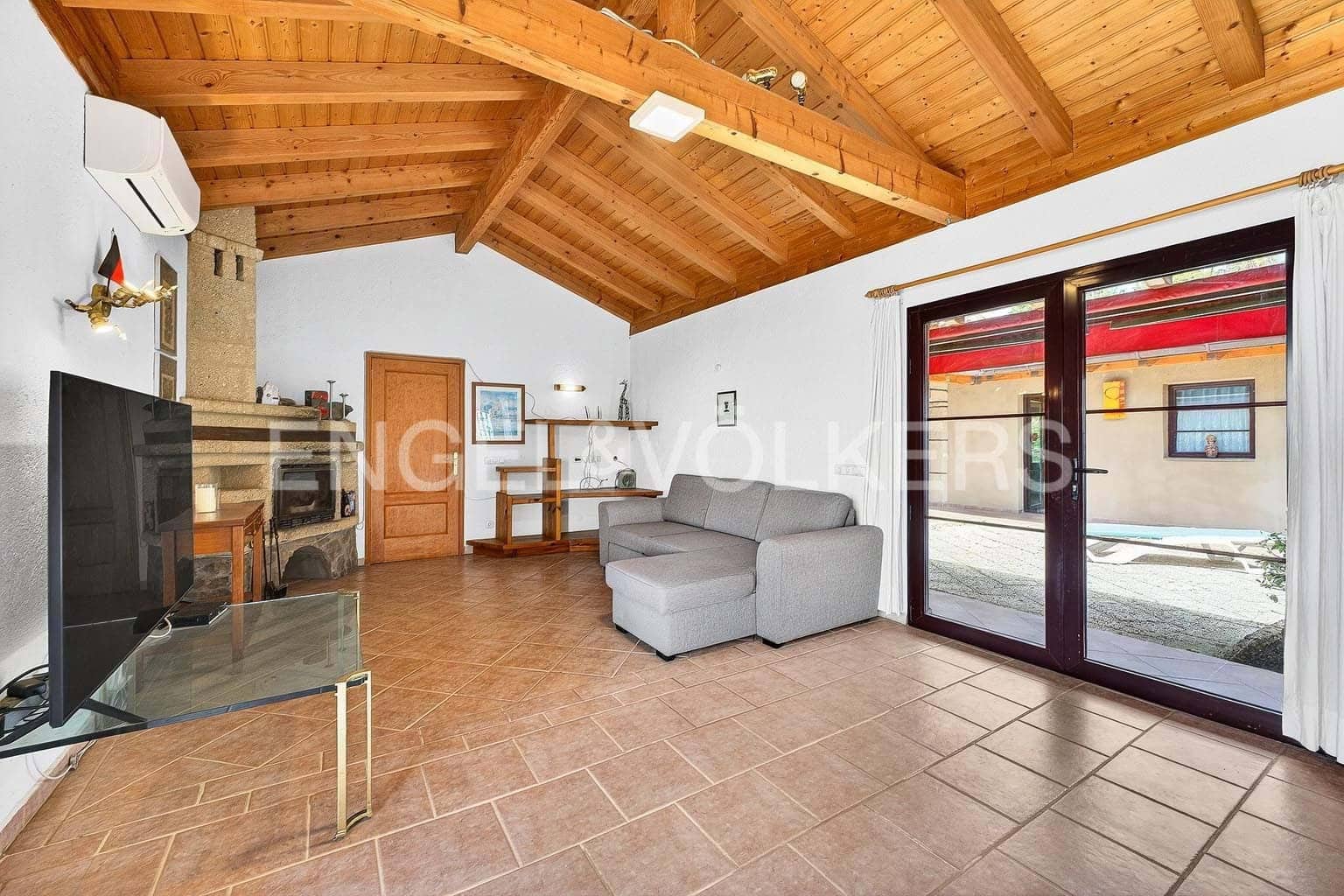 7 makuuhuone Huvila myytävänä paikassa Los Menores mukana uima-altaan 
autotalli - 1 490 000 € (Ref: 9715456)