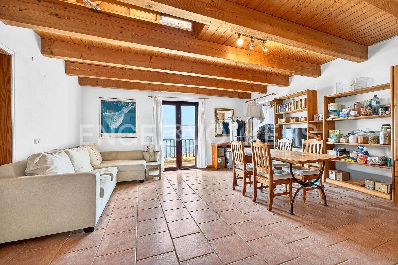 7 makuuhuone Huvila myytävänä paikassa Los Menores mukana uima-altaan 
autotalli - 1 490 000 € (Ref: 9715456)