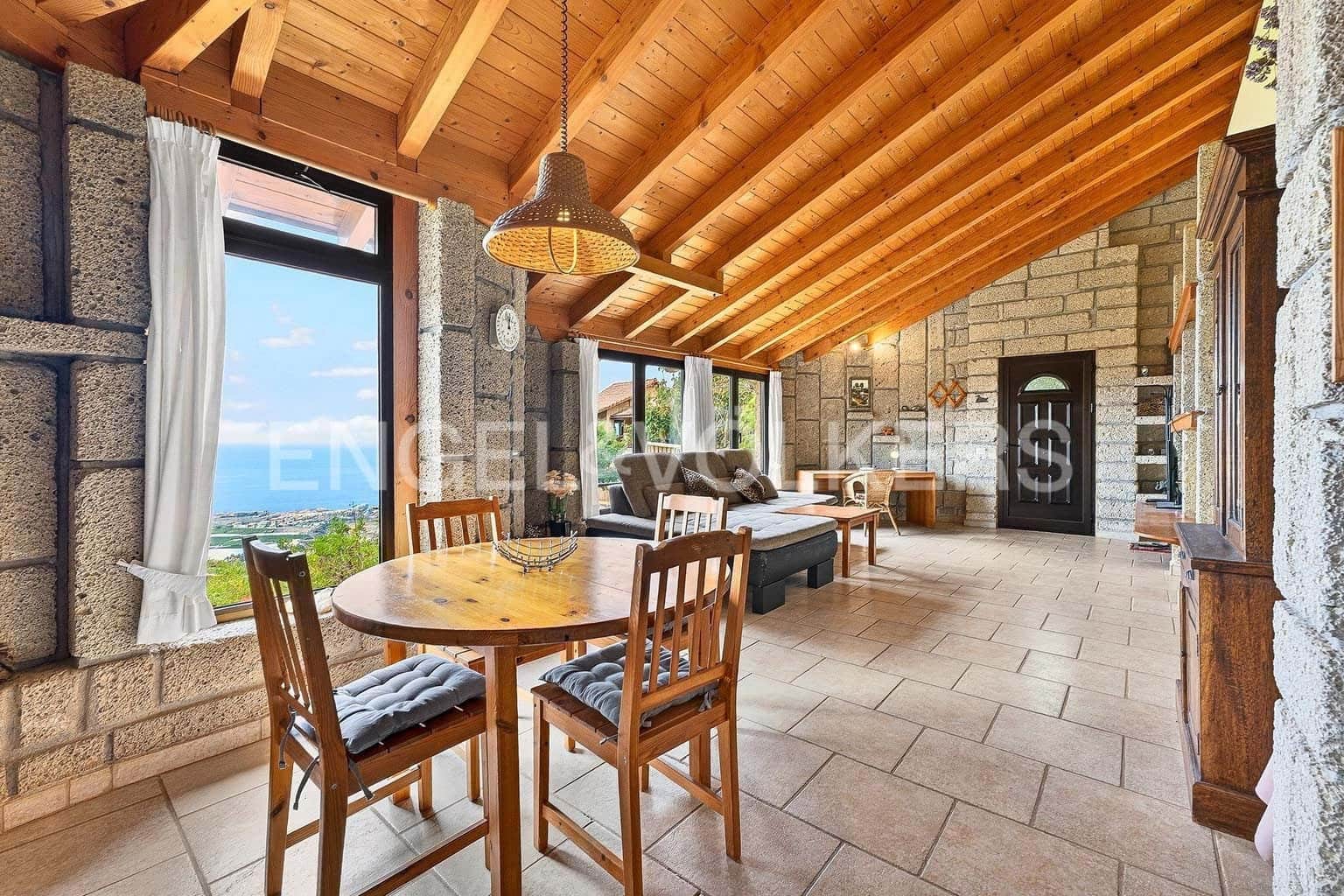 7 makuuhuone Huvila myytävänä paikassa Los Menores mukana uima-altaan 
autotalli - 1 490 000 € (Ref: 9715456)