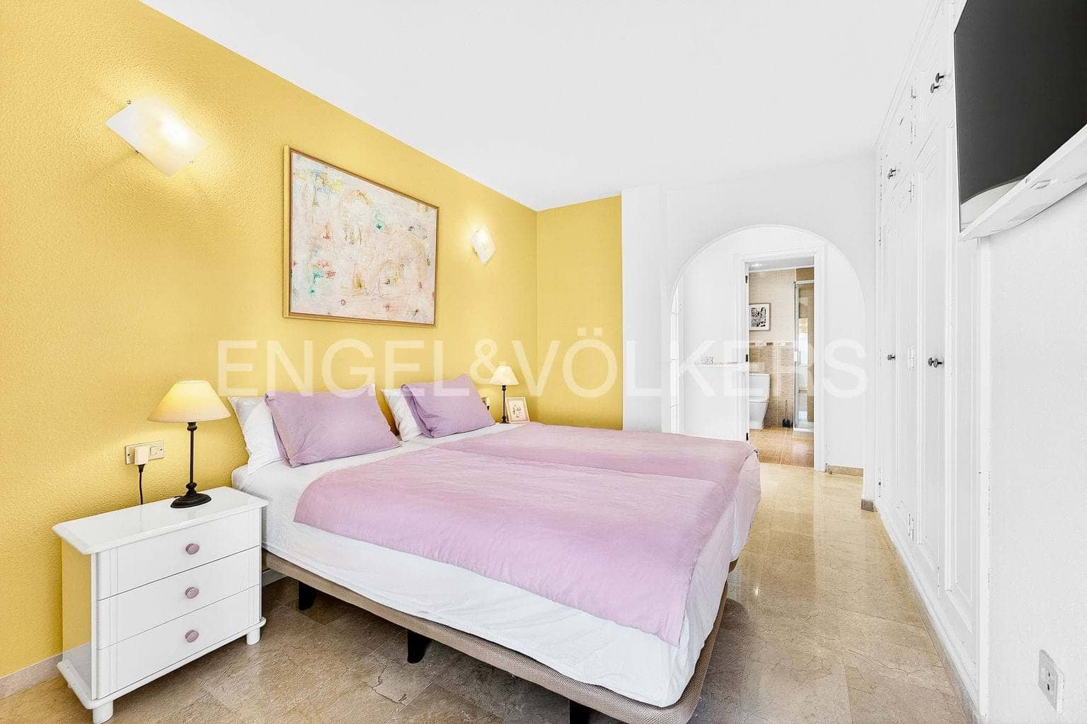 2 bedroom Villa for sale in Callao Salvaje with pool - € 465,000 (Ref: 9736141)