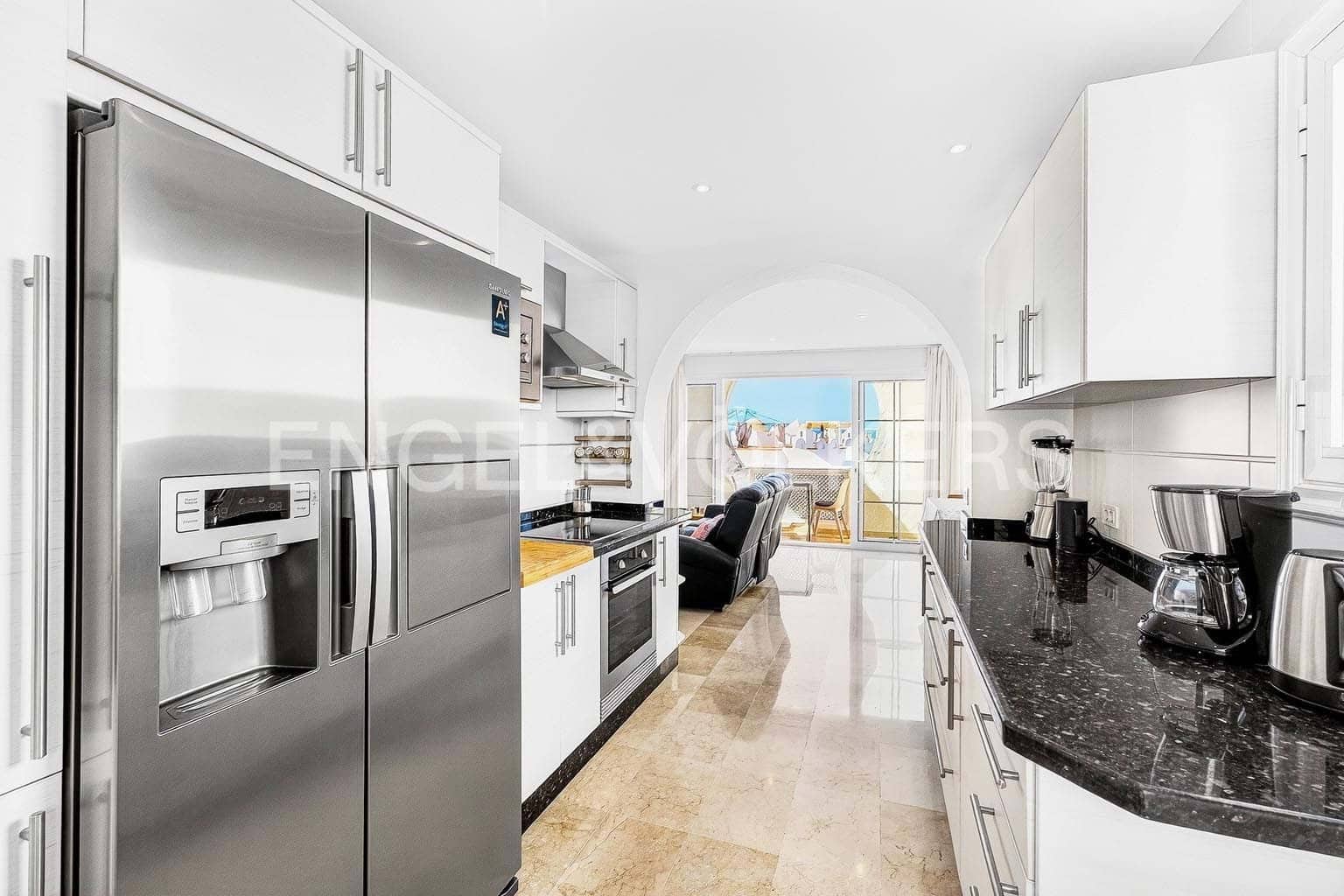 2 bedroom Villa for sale in Callao Salvaje with pool - € 465,000 (Ref: 9736141)