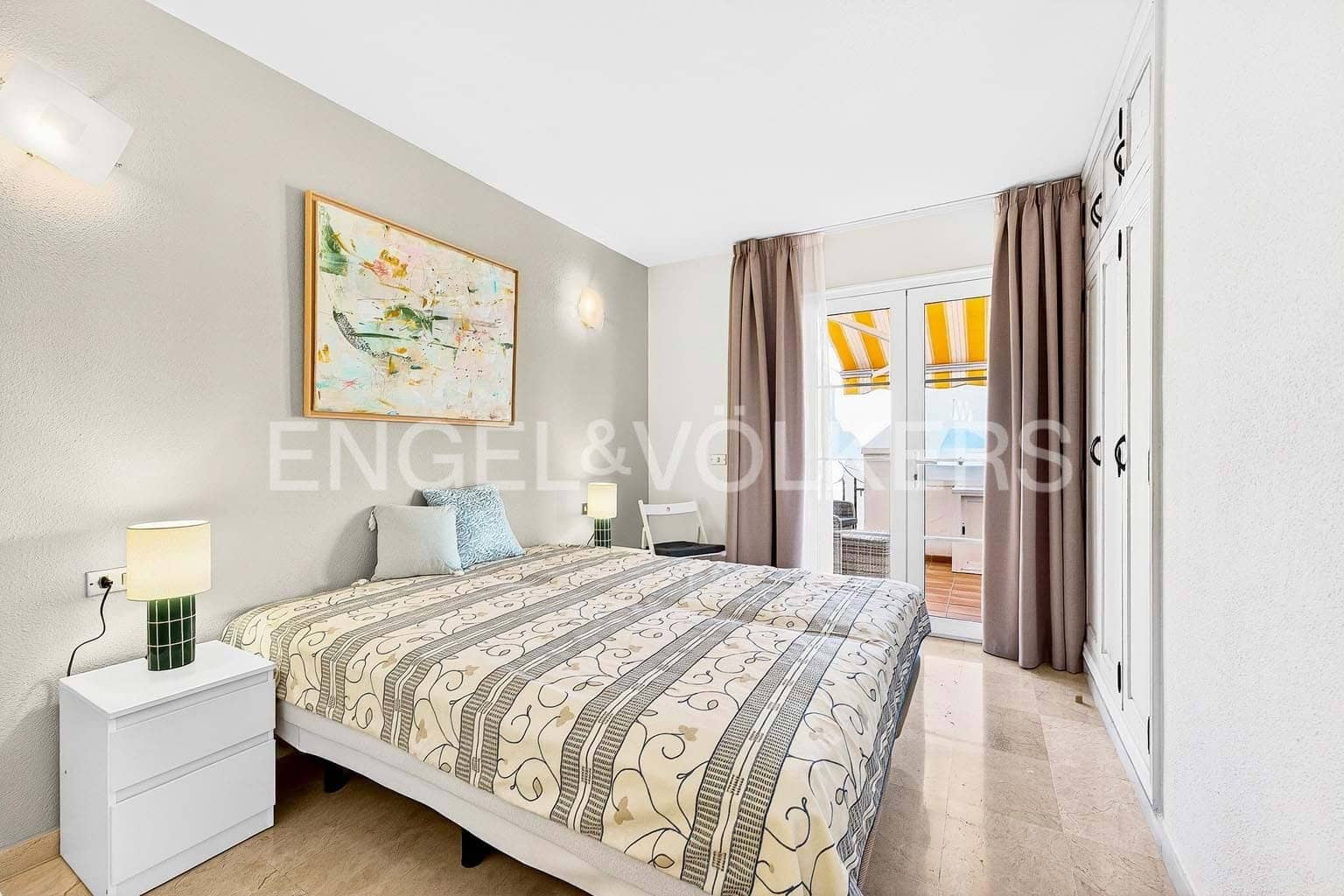 2 bedroom Villa for sale in Callao Salvaje with pool - € 465,000 (Ref: 9736141)