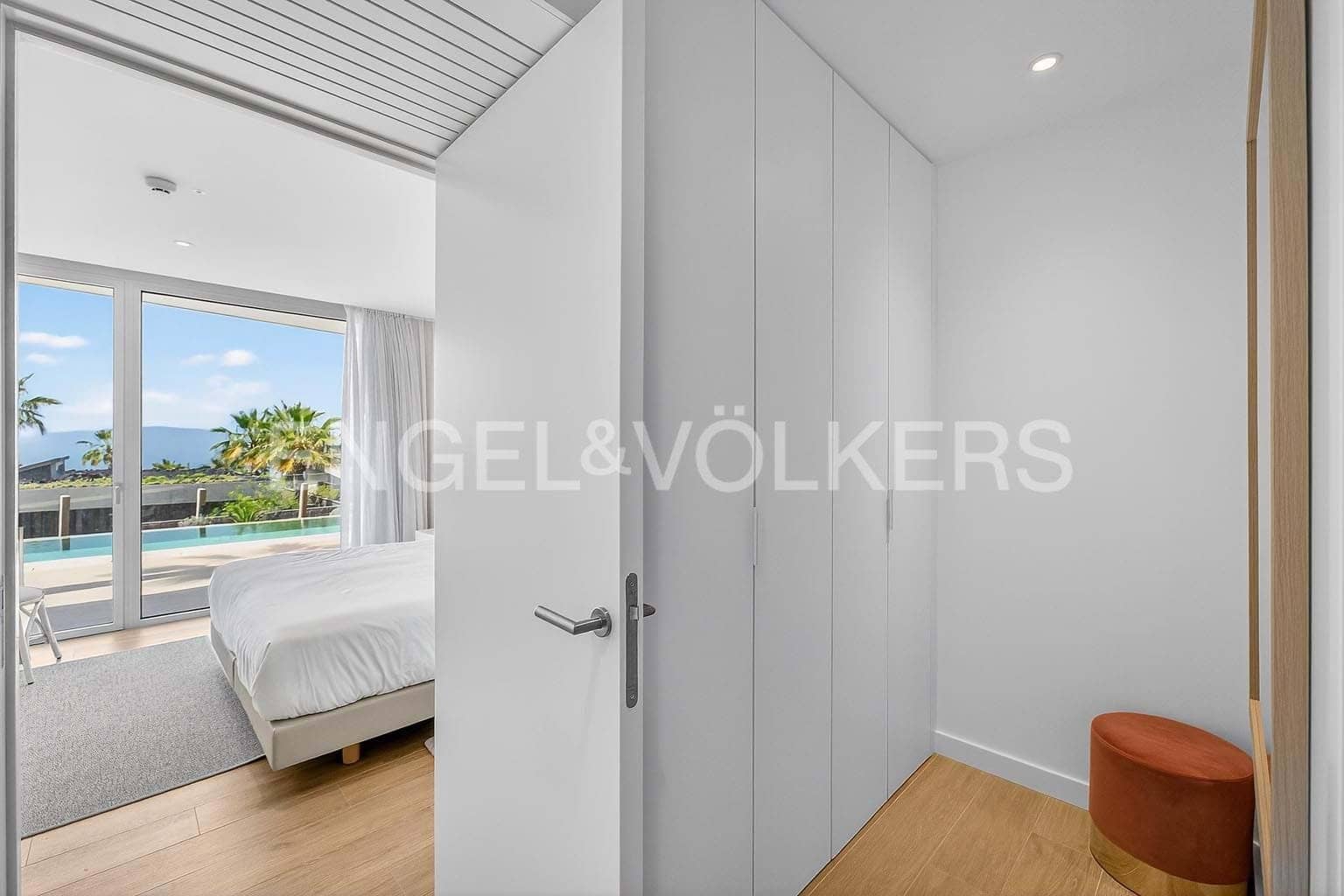 3 soveværelse Villa til salg i Guia de Isora med swimmingpool garage - € 1.850.000 (Ref: 9748400)