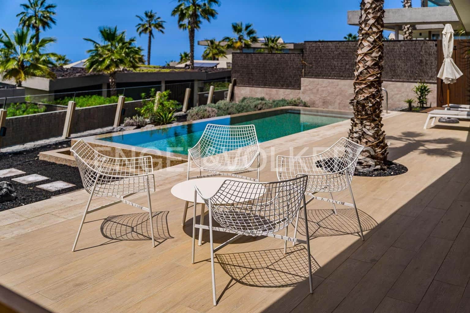 3 soveværelse Villa til salg i Guia de Isora med swimmingpool garage - € 1.850.000 (Ref: 9748400)