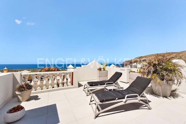 4 slaapkamer Villa te koop in Palm-Mar, Arona met zwembad - € 889.000 (Ref: 9760091)