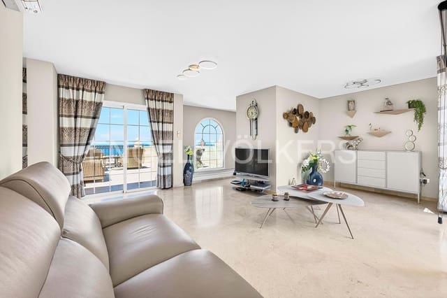 4 slaapkamer Villa te koop in Palm-Mar, Arona met zwembad - € 889.000 (Ref: 9760091)