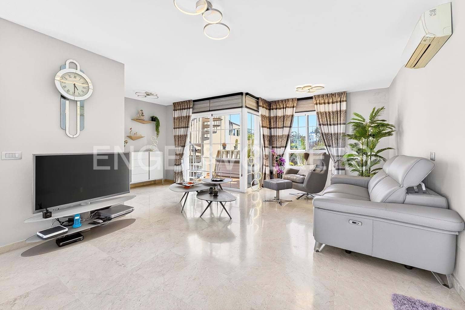 4 slaapkamer Villa te koop in Palm-Mar met zwembad - € 889.000 (Ref: 9760091)