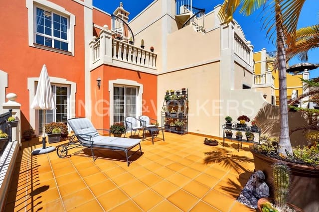 4 slaapkamer Villa te koop in Palm-Mar, Arona met zwembad - € 889.000 (Ref: 9760091)