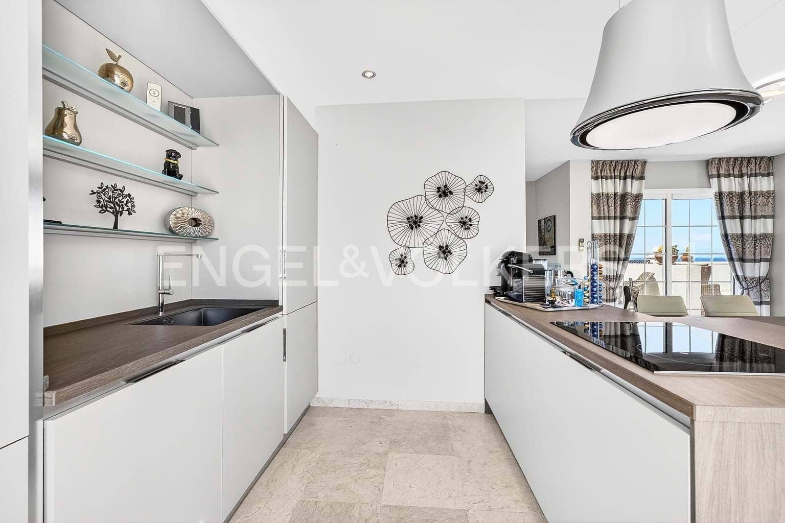 4 slaapkamer Villa te koop in Palm-Mar met zwembad - € 889.000 (Ref: 9760091)