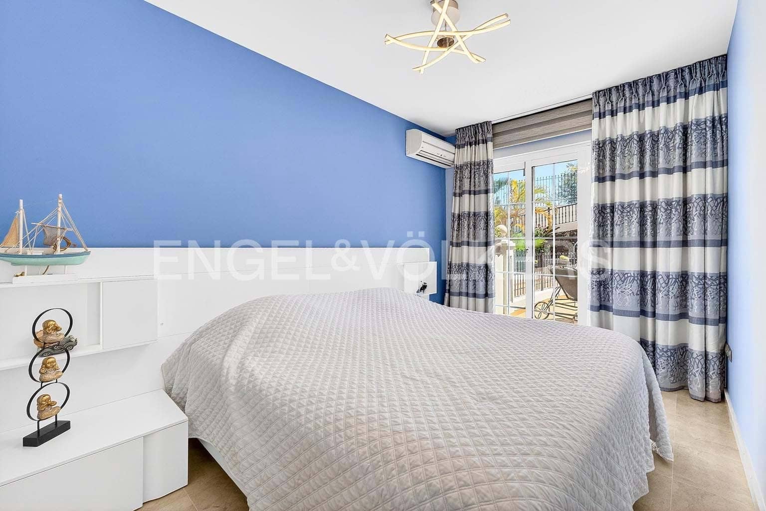 4 slaapkamer Villa te koop in Palm-Mar met zwembad - € 889.000 (Ref: 9760091)