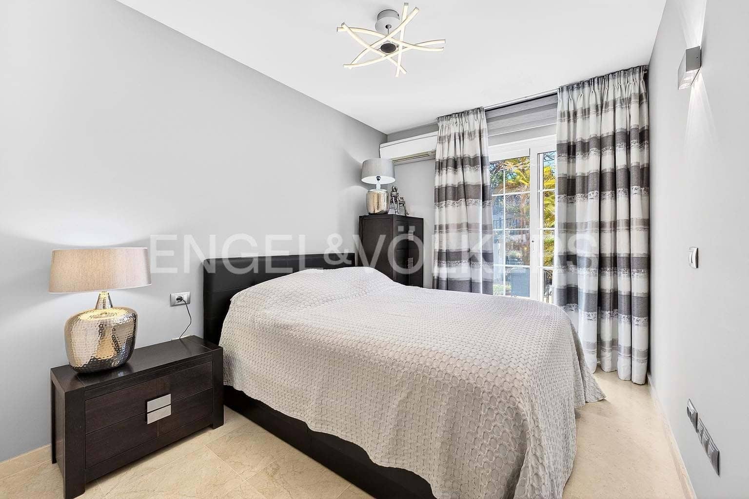 4 slaapkamer Villa te koop in Palm-Mar met zwembad - € 889.000 (Ref: 9760091)