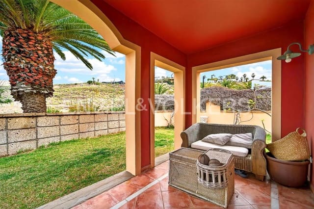 6 bedroom Villa for sale in Chayofa, Arona - € 998,000 (Ref: 9769947)