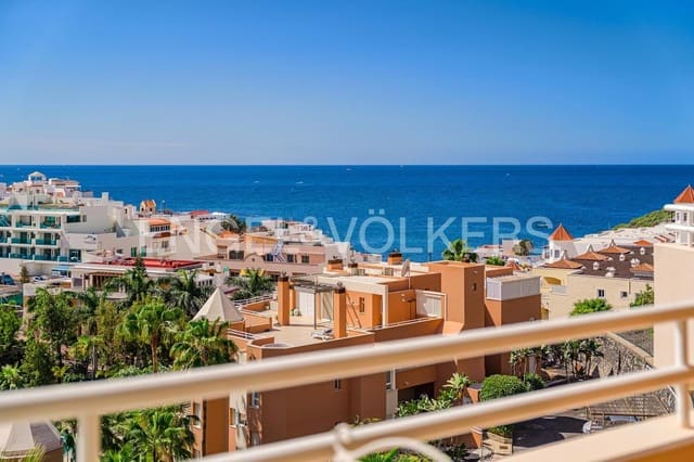3 soveværelse Lejlighed til salg i La Caleta, Valverde med swimmingpool garage - € 780.000 (Ref: 9769948)