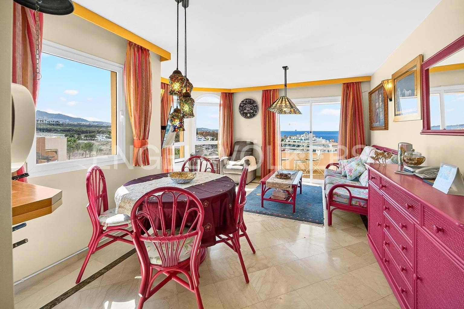 3 bedroom Apartment for sale in La Caleta with pool garage - € 780,000 (Ref: 9769948)