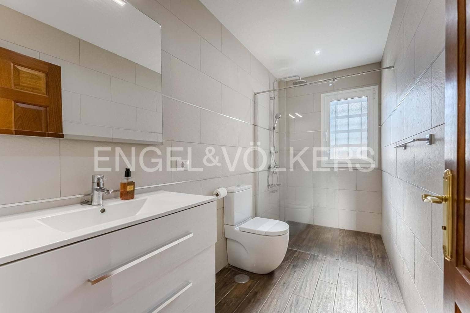 6 chambre Villa/Maison à vendre à Playa de la Arena avec piscine garage - 1 280 000 € (Ref: 9809397)